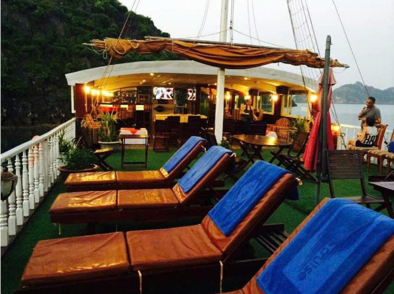 Royal Cruise Halong Bay Hotel Ha Long Buitenkant foto
